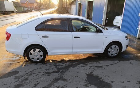 Skoda Rapid I, 2014 год, 880 000 рублей, 3 фотография