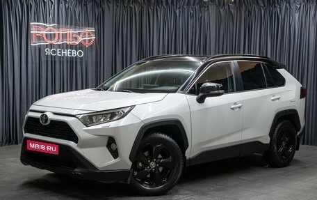 Toyota RAV4, 2020 год, 3 398 000 рублей, 1 фотография