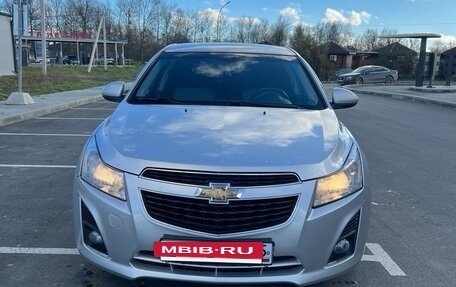 Chevrolet Cruze II, 2013 год, 650 000 рублей, 3 фотография