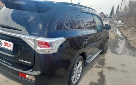 Mitsubishi Outlander III рестайлинг 3, 2012 год, 1 850 000 рублей, 7 фотография
