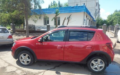 Renault Sandero II рестайлинг, 2016 год, 730 000 рублей, 5 фотография