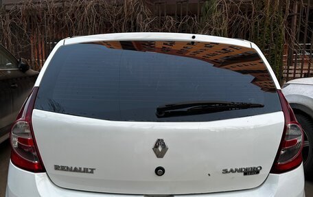 Renault Sandero I, 2011 год, 450 000 рублей, 2 фотография