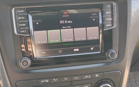 Skoda Yeti I рестайлинг, 2015 год, 1 500 000 рублей, 6 фотография