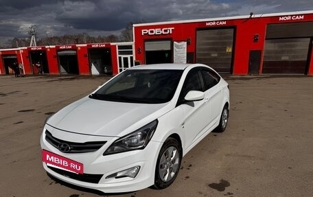 Hyundai Solaris II рестайлинг, 2016 год, 1 120 000 рублей, 9 фотография