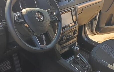 Skoda Yeti I рестайлинг, 2015 год, 1 500 000 рублей, 9 фотография