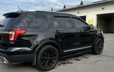 Ford Explorer VI, 2017 год, 2 749 000 рублей, 2 фотография