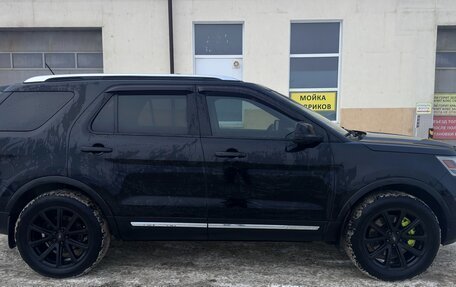Ford Explorer VI, 2017 год, 2 749 000 рублей, 17 фотография