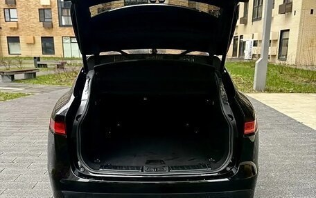 Jaguar F-Pace, 2017 год, 2 584 000 рублей, 8 фотография