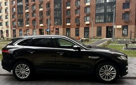 Jaguar F-Pace, 2017 год, 2 584 000 рублей, 3 фотография