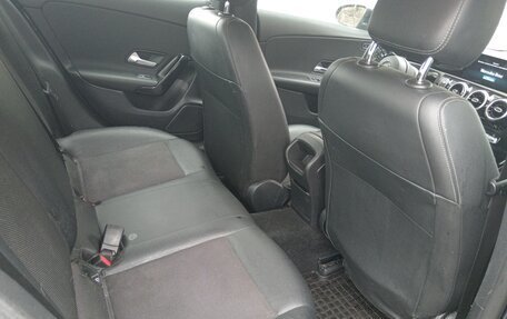 Mercedes-Benz CLA, 2020 год, 2 450 000 рублей, 11 фотография