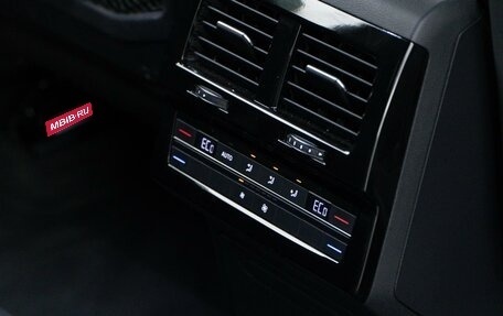 Volkswagen Touareg III, 2019 год, 5 250 050 рублей, 15 фотография