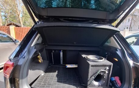 Volkswagen Tiguan II, 2018 год, 2 950 000 рублей, 11 фотография