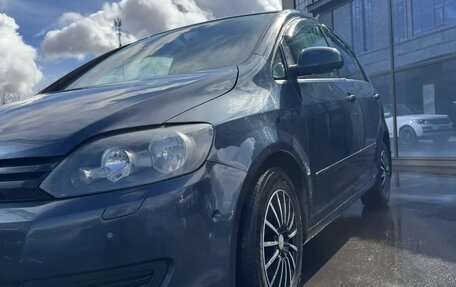 Volkswagen Golf Plus II, 2011 год, 550 000 рублей, 2 фотография