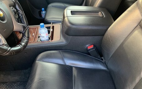 Chevrolet Tahoe III, 2013 год, 2 349 000 рублей, 12 фотография