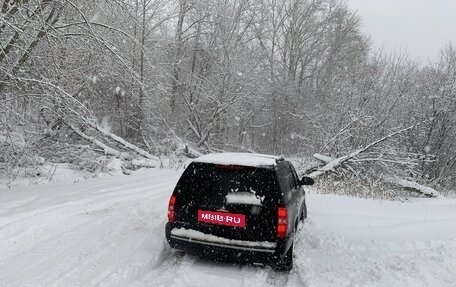Chevrolet Tahoe III, 2013 год, 2 349 000 рублей, 21 фотография