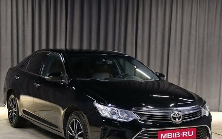 Toyota Camry, 2016 год, 1 599 000 рублей, 3 фотография