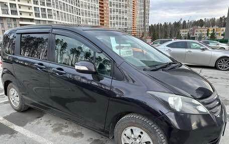 Honda Freed I, 2011 год, 1 200 000 рублей, 10 фотография