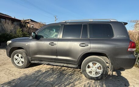 Toyota Land Cruiser 200, 2011 год, 3 100 000 рублей, 2 фотография