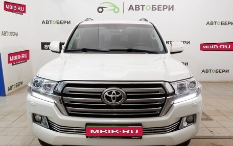 Toyota Land Cruiser 200, 2016 год, 6 200 000 рублей, 2 фотография