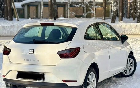 SEAT Ibiza IV рестайлинг 2, 2012 год, 650 000 рублей, 2 фотография