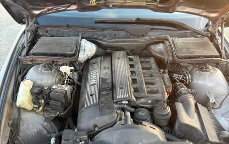 BMW 5 серия, 2000 год, 500 000 рублей, 14 фотография