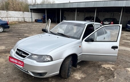 Daewoo Nexia I рестайлинг, 2011 год, 230 000 рублей, 8 фотография