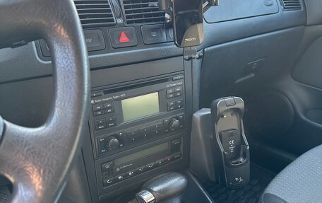 Volkswagen Golf IV, 2003 год, 500 000 рублей, 8 фотография