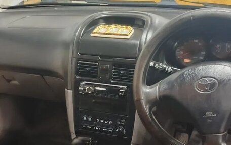 Toyota Caldina, 2000 год, 680 000 рублей, 23 фотография