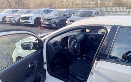 Volkswagen Polo VI (EU Market), 2018 год, 430 000 рублей, 8 фотография