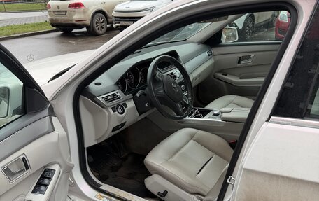 Mercedes-Benz E-Класс, 2014 год, 1 600 000 рублей, 8 фотография