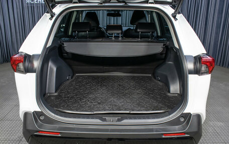 Toyota RAV4, 2020 год, 3 398 000 рублей, 10 фотография