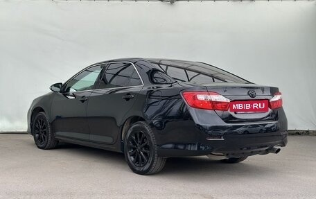 Toyota Camry, 2013 год, 1 550 000 рублей, 5 фотография