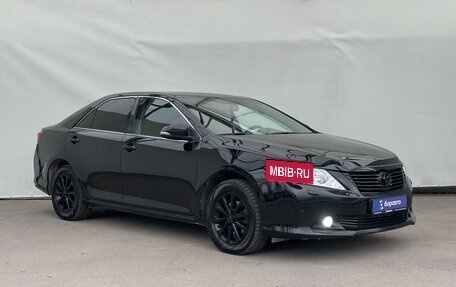 Toyota Camry, 2013 год, 1 550 000 рублей, 2 фотография