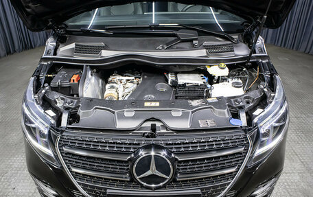 Mercedes-Benz V-Класс, 2024 год, 15 998 000 рублей, 9 фотография