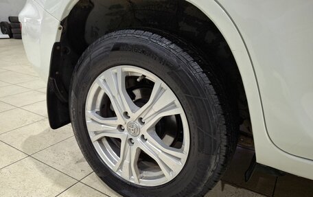 Toyota RAV4, 2011 год, 1 430 000 рублей, 24 фотография