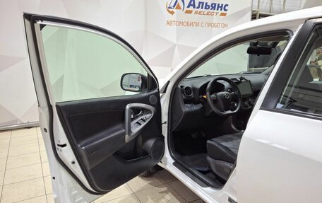 Toyota RAV4, 2011 год, 1 430 000 рублей, 25 фотография