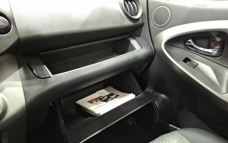 Toyota RAV4, 2011 год, 1 430 000 рублей, 34 фотография