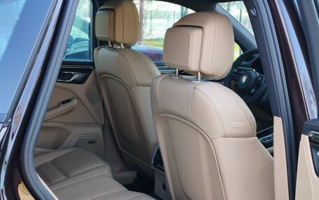 Porsche Macan I рестайлинг, 2025 год, 14 100 000 рублей, 9 фотография