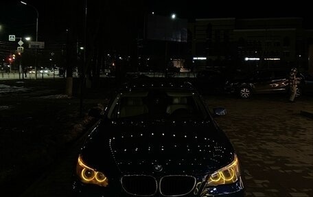 BMW 5 серия, 2004 год, 880 000 рублей, 1 фотография