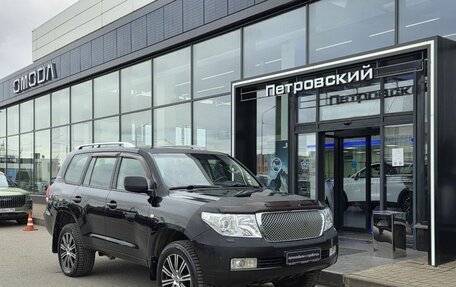 Toyota Land Cruiser 200, 2011 год, 2 650 000 рублей, 1 фотография