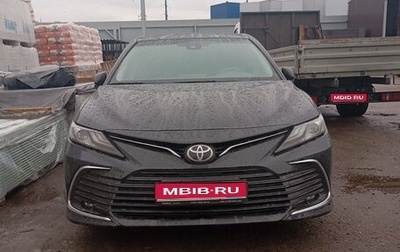 Toyota Camry, 2022 год, 3 850 000 рублей, 1 фотография