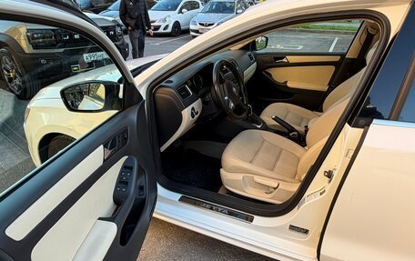 Volkswagen Jetta VI, 2012 год, 1 250 000 рублей, 4 фотография