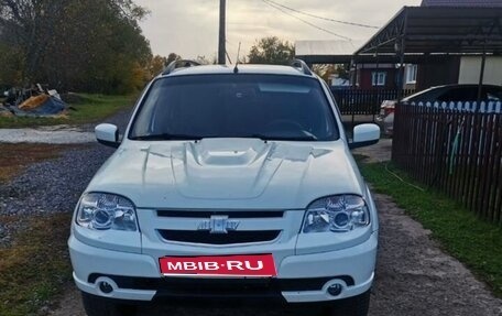 Chevrolet Niva I рестайлинг, 2014 год, 715 000 рублей, 1 фотография