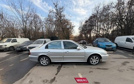 Hyundai Sonata IV рестайлинг, 2004 год, 250 000 рублей, 3 фотография