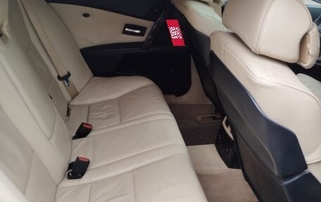 BMW 5 серия, 2004 год, 880 000 рублей, 9 фотография