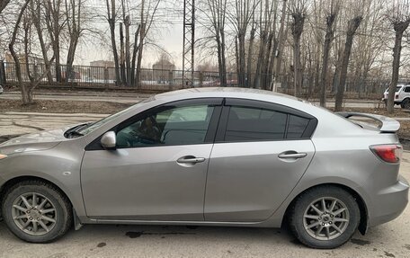 Mazda Axela, 2012 год, 900 000 рублей, 2 фотография