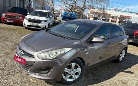 Hyundai i30 II рестайлинг, 2014 год, 795 000 рублей, 2 фотография