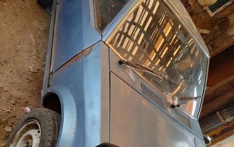 Mazda Familia, 1985 год, 65 000 рублей, 2 фотография