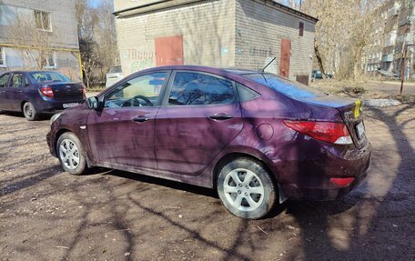 Hyundai Solaris II рестайлинг, 2013 год, 499 999 рублей, 14 фотография