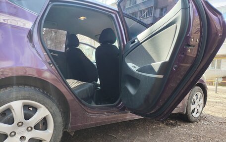 Hyundai Solaris II рестайлинг, 2013 год, 499 999 рублей, 21 фотография